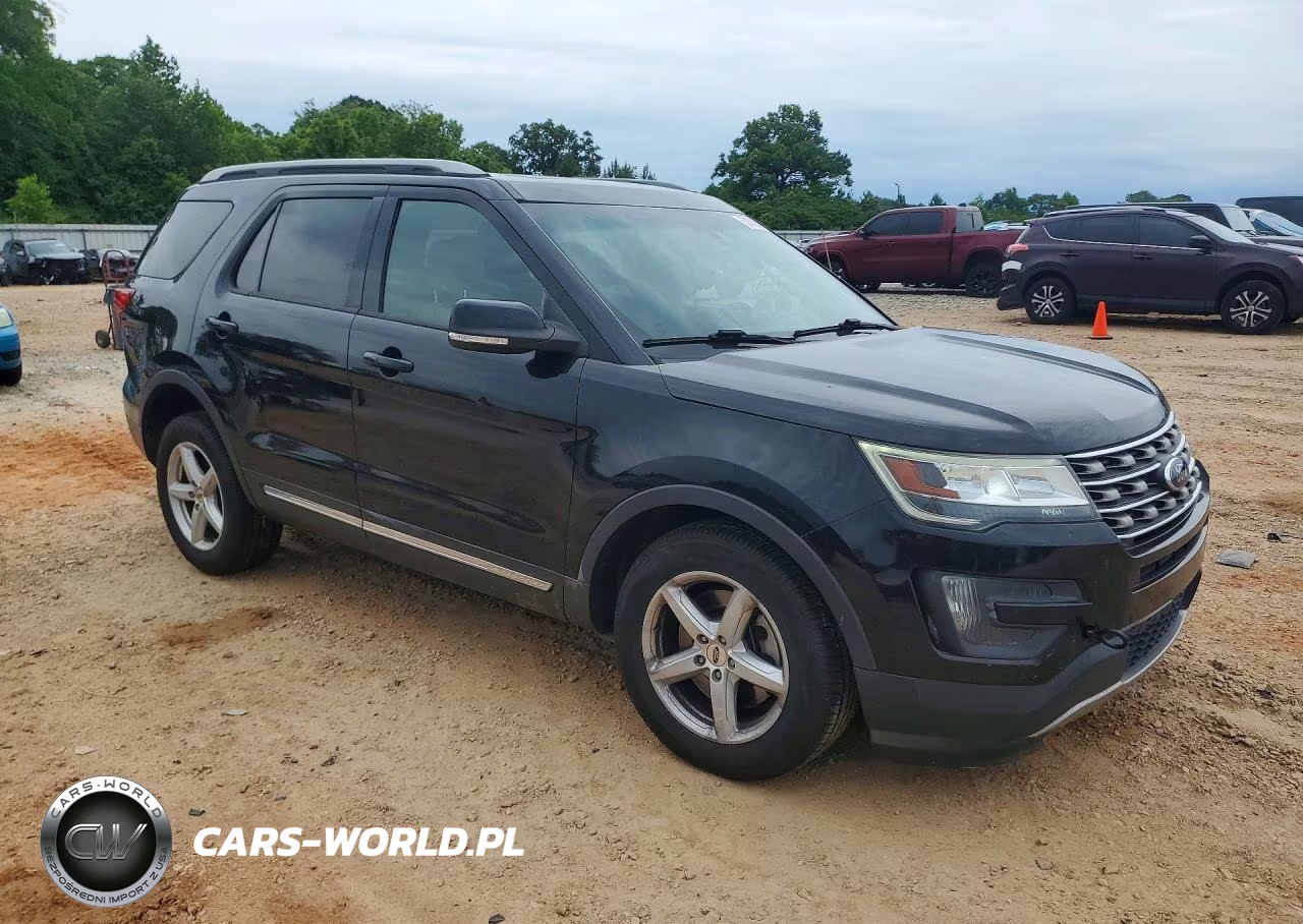 2016 Ford Explorer Xlt VIN:1FM5K8D85GGA44443 - 4