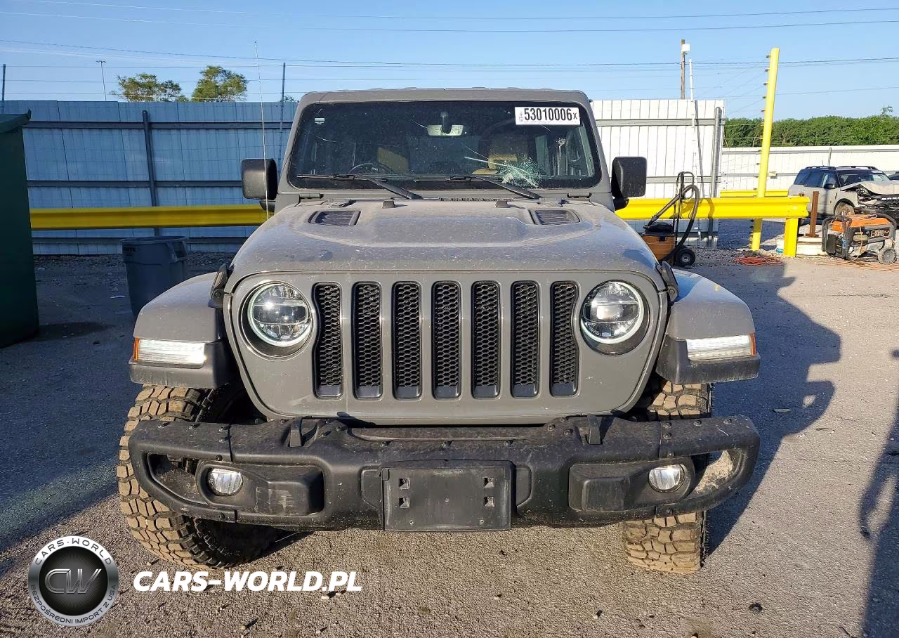 2018 Jeep Wrangler Unlimited Sahara VIN:1C4HJXEG6JW315480 - 5