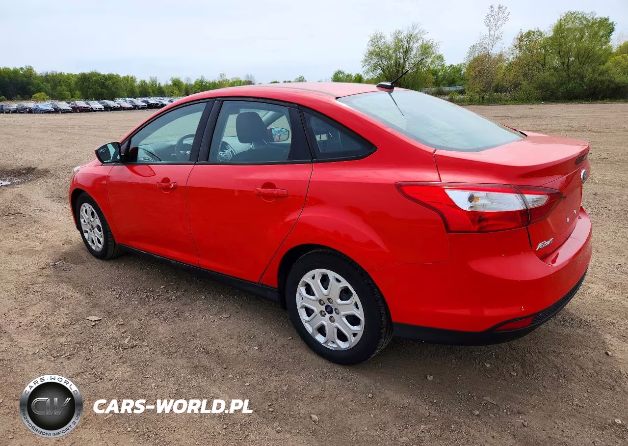 2012 Ford Focus Se VIN:1FAHP3F21CL319697 - 2