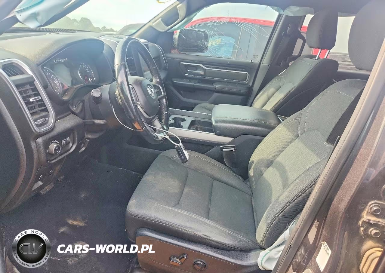 2019 Ram 1500 Big Horn VIN:1C6SRFMT5KN685938 - 7