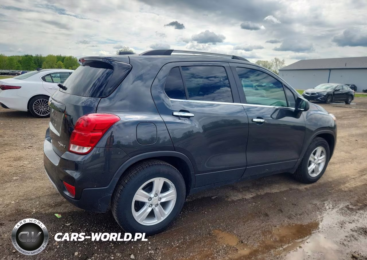 2018 Chevrolet Trax 1Lt VIN:3GNCJLSBXJL361046 - 3