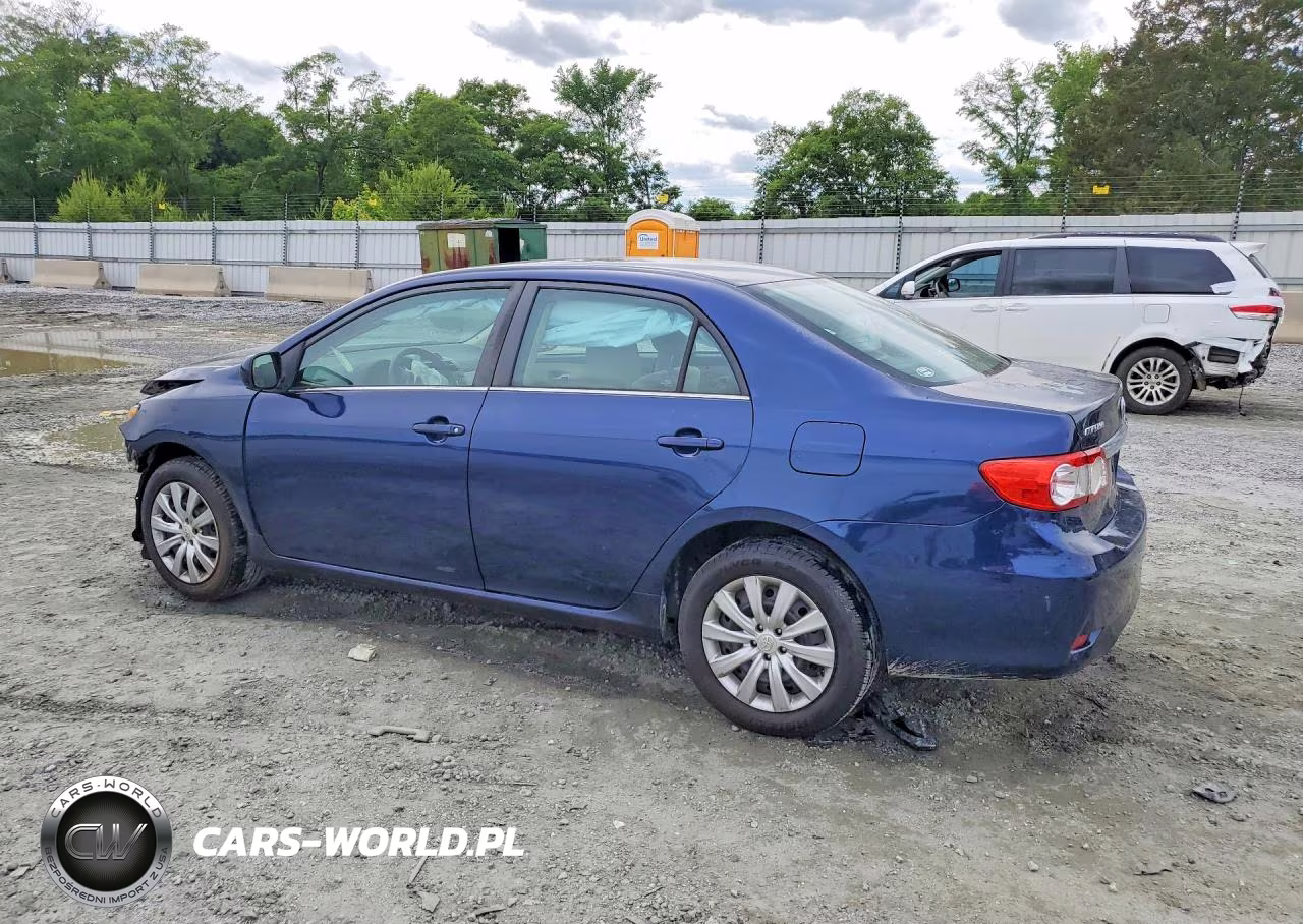 2013 Toyota Corolla Le VIN:5YFBU4EE1DP215178 - 2