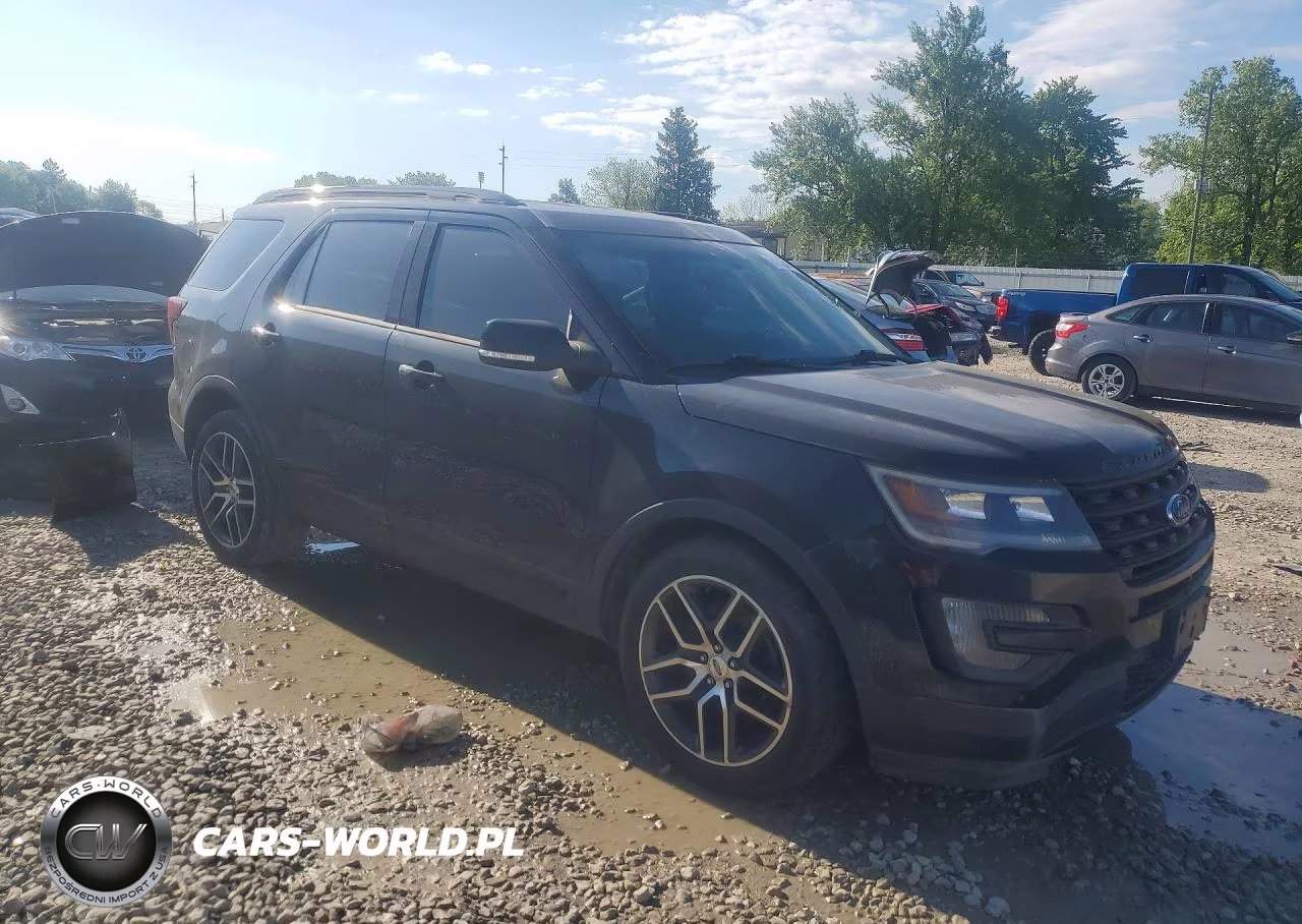 2016 Ford Explorer Sport VIN:1FM5K8GT3GGA84584 - 4