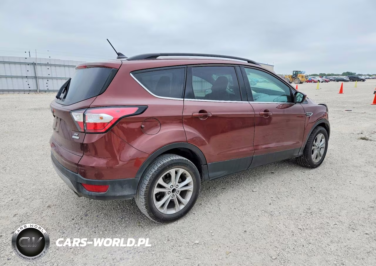 2018 Ford Escape Se VIN:1FMCU0GD8JUB11279 - 3