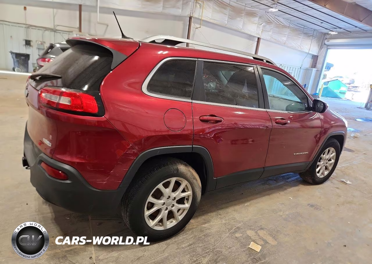 2015 Jeep Cherokee Latitude VIN:1C4PJMCB5FW522449 - 3