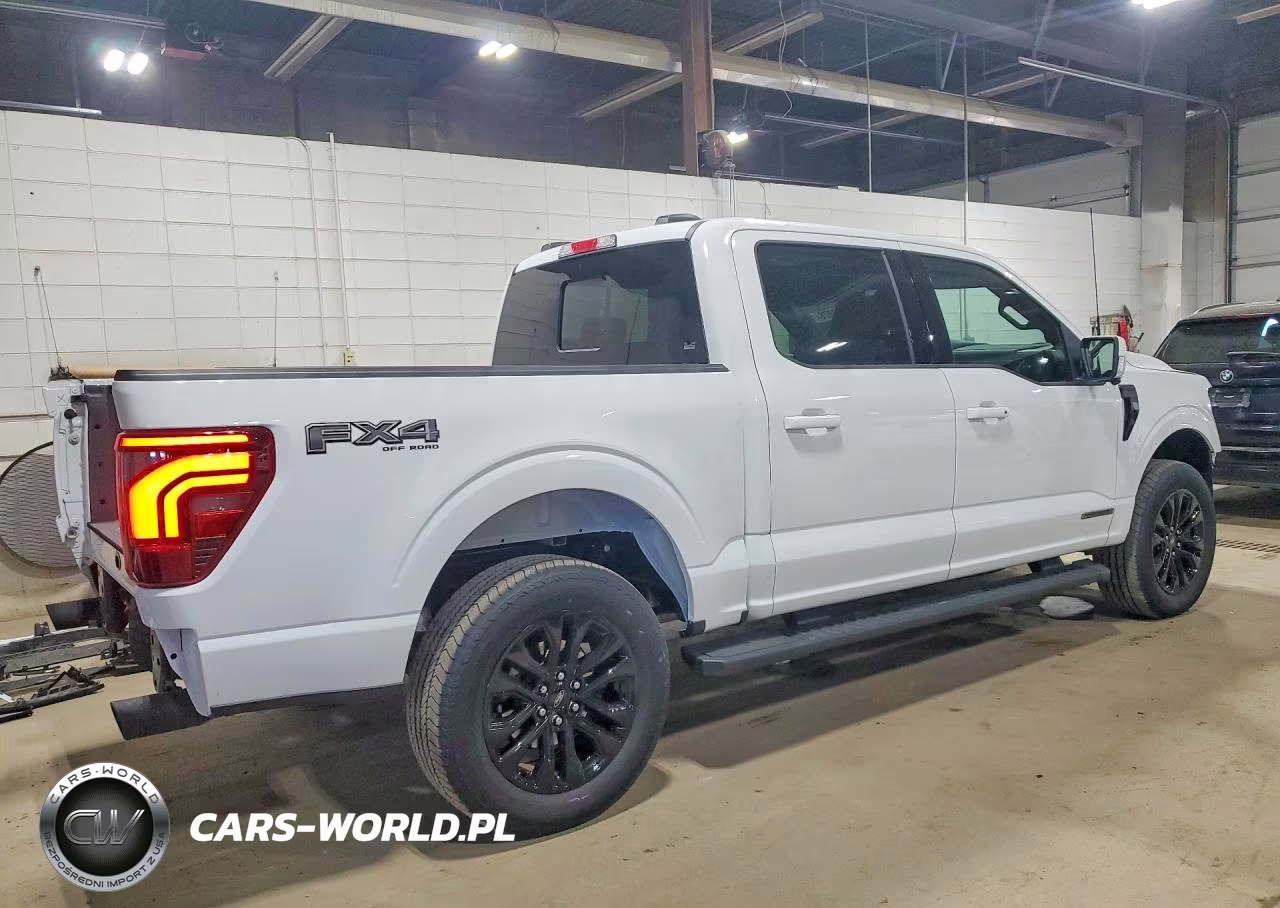 2025 Ford F150 Lariat VIN:1FTFW5LD0SFC14801 - 3