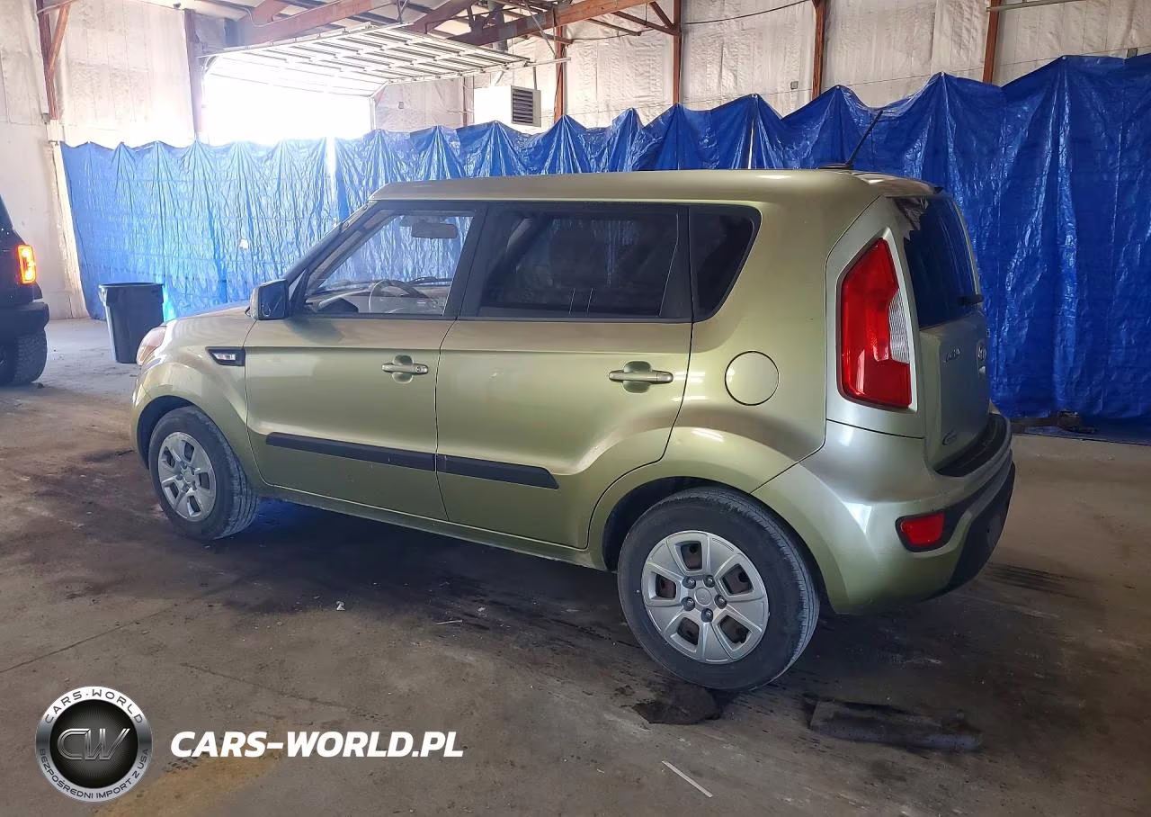 2012 Kia Soul Base VIN:KNDJT2A56C7439815 - 2