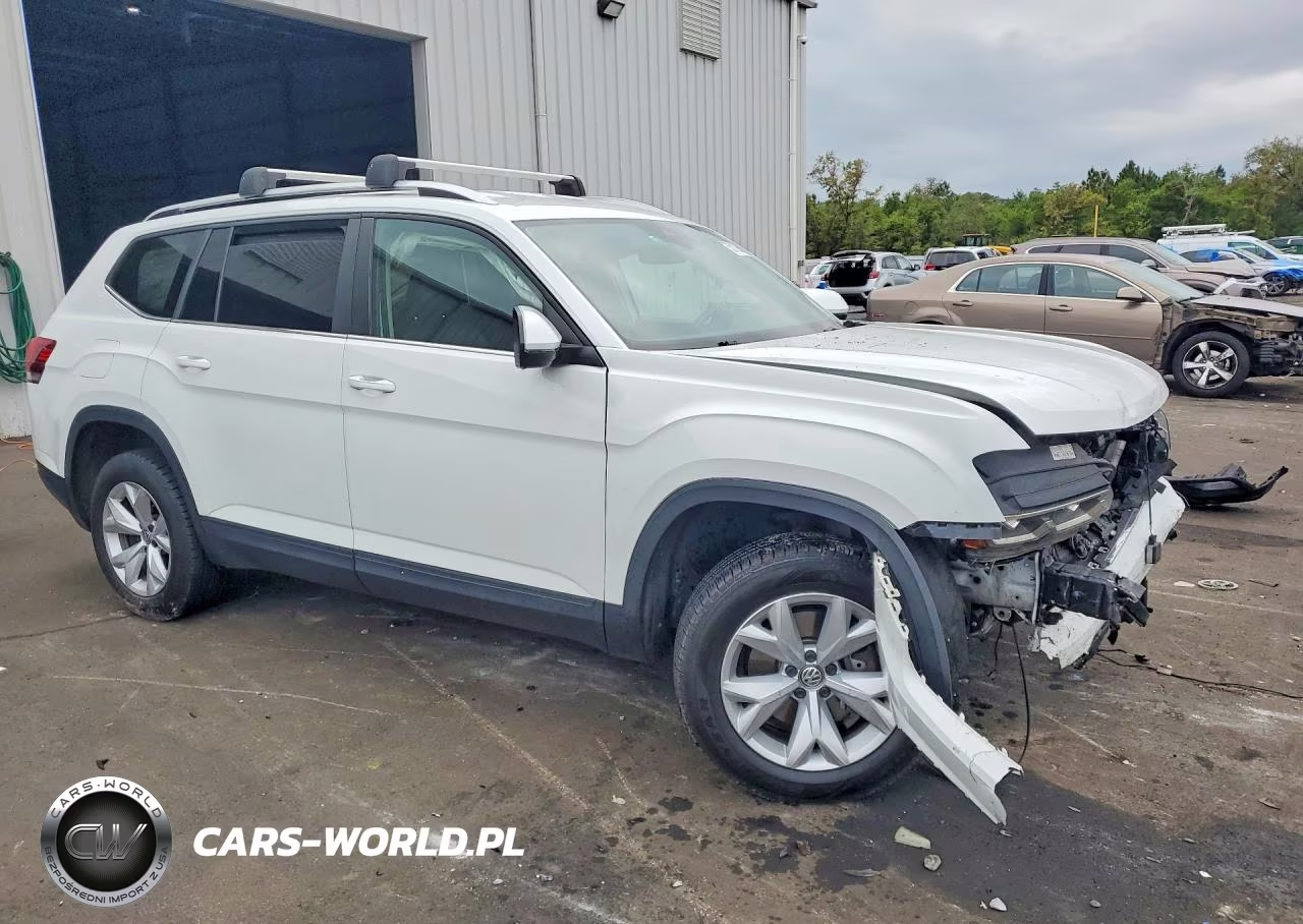 2019 Volkswagen Atlas Se VIN:1V2WR2CA3KC556724 - 4