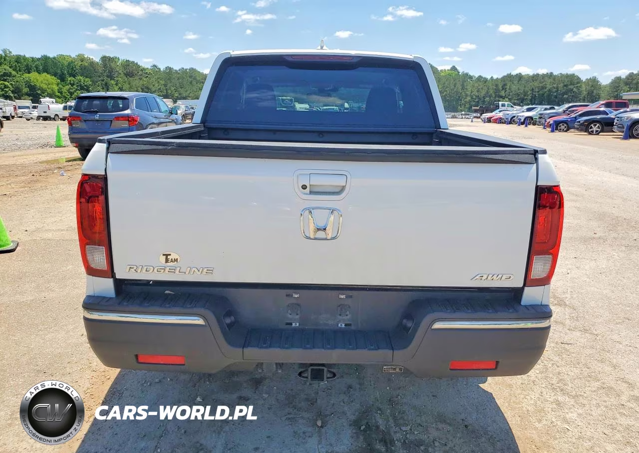 2020 Honda Ridgeline Sport VIN:5FPYK3F15LB025410 - 6