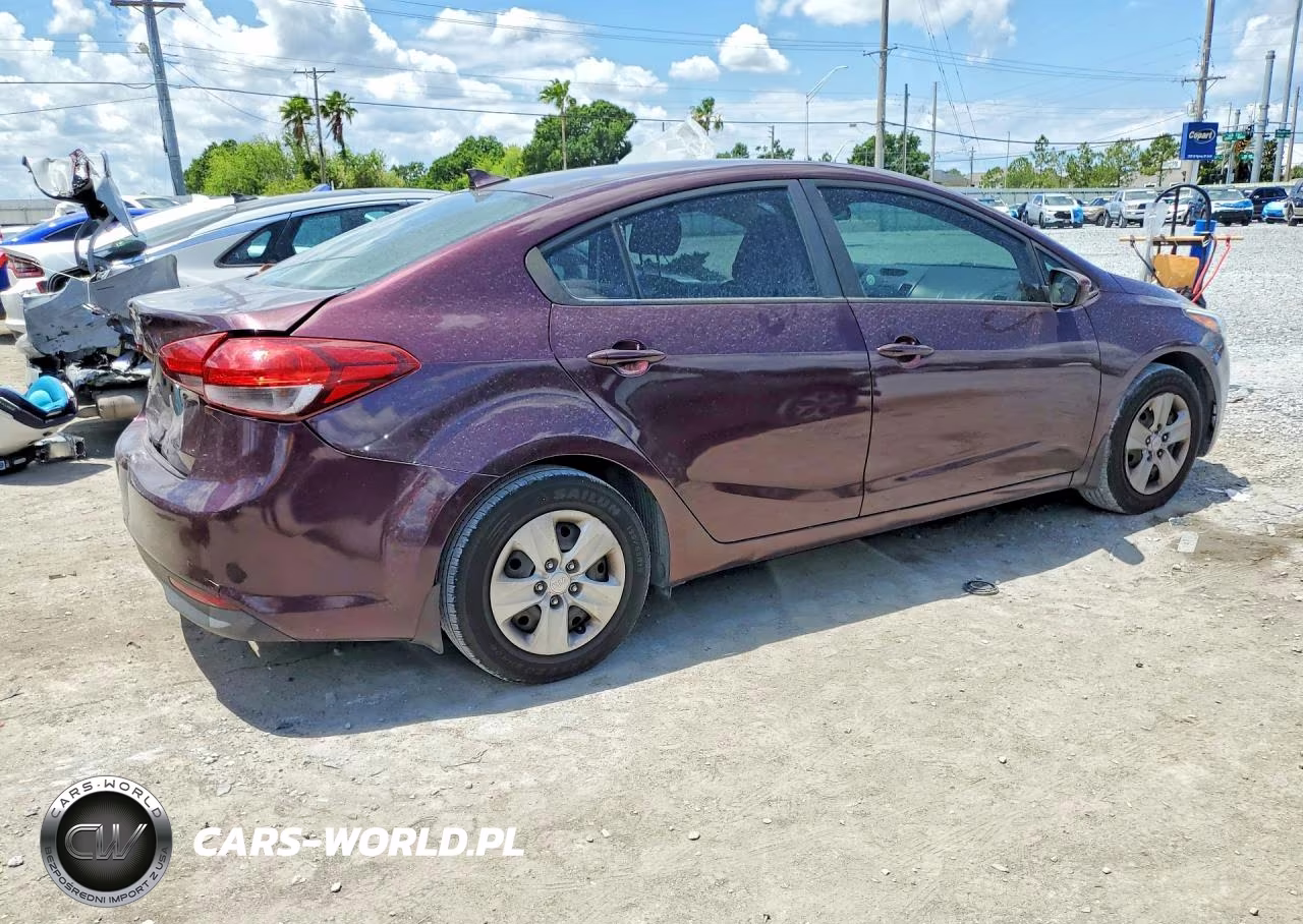 2017 Kia Forte Lx VIN:3KPFK4A79HE159805 - 3