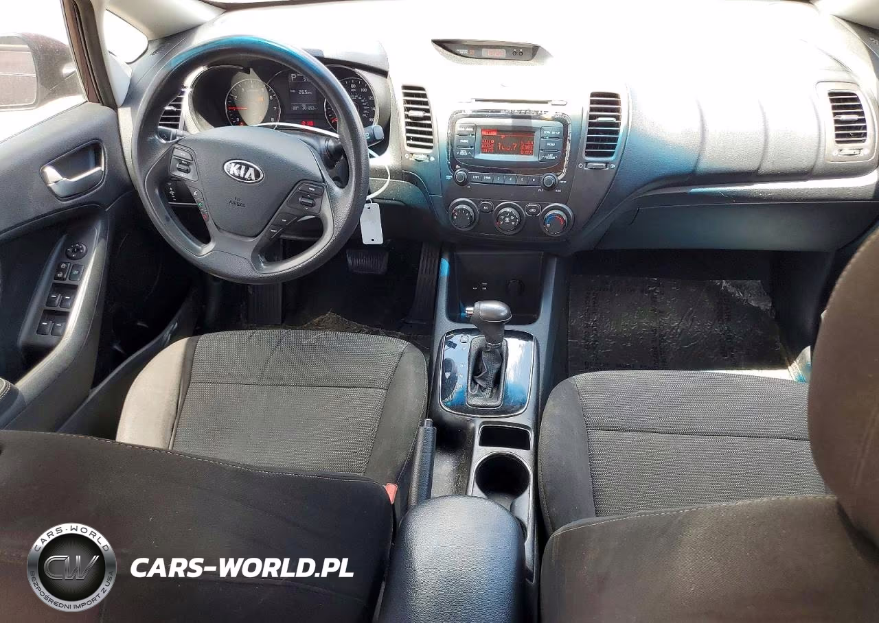 2017 Kia Forte Lx VIN:3KPFK4A79HE159805 - 8