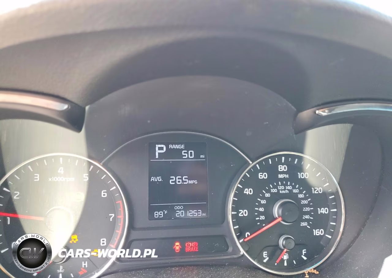 2017 Kia Forte Lx VIN:3KPFK4A79HE159805 - 9