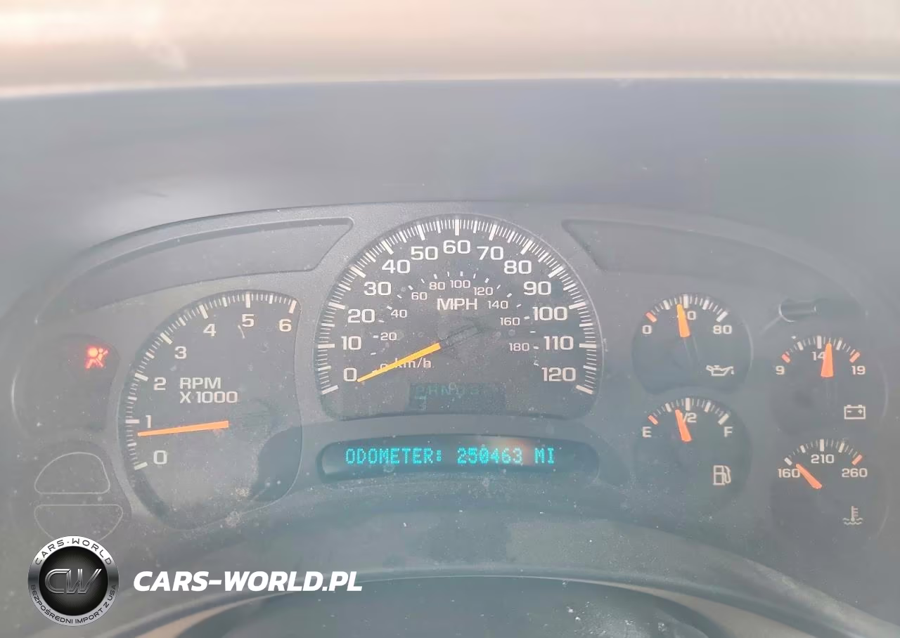 2003 GMC Yukon VIN:1GKEK13Z73R305404 - 9