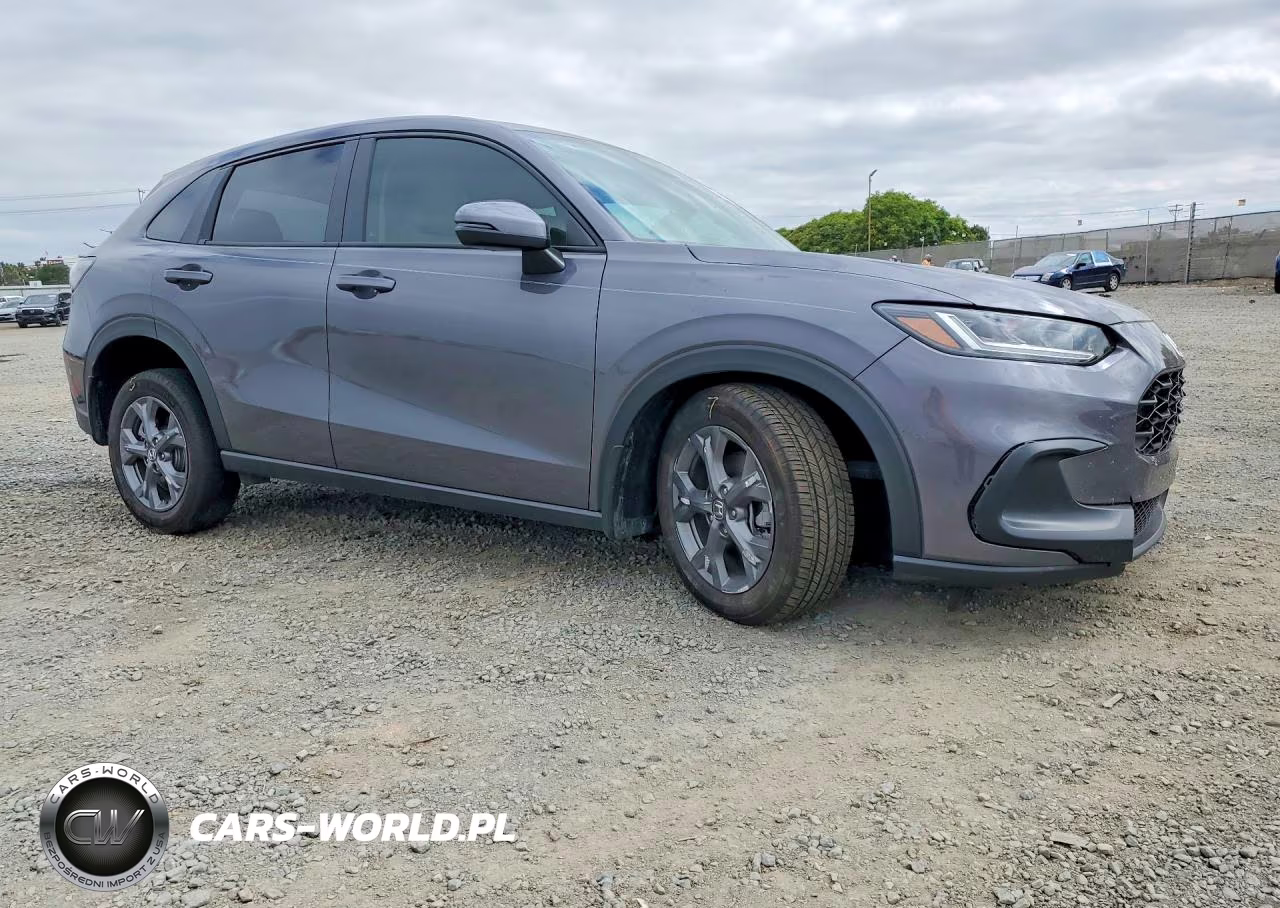2026 Honda Hr-V Lx VIN:3CZRZ2H32TM742015 - 4