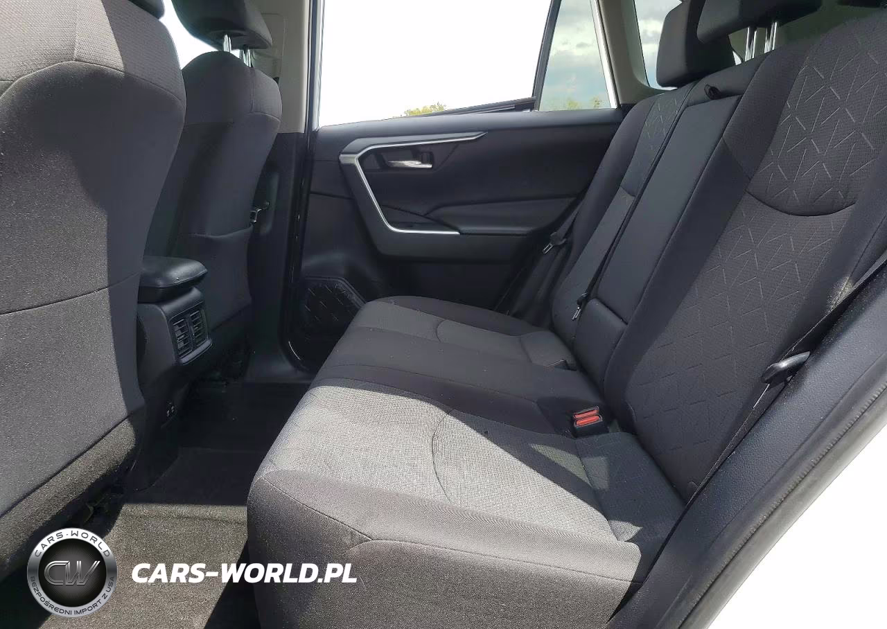 2020 Toyota Rav4 Xle VIN:2T3P1RFV3LC062464 - 11