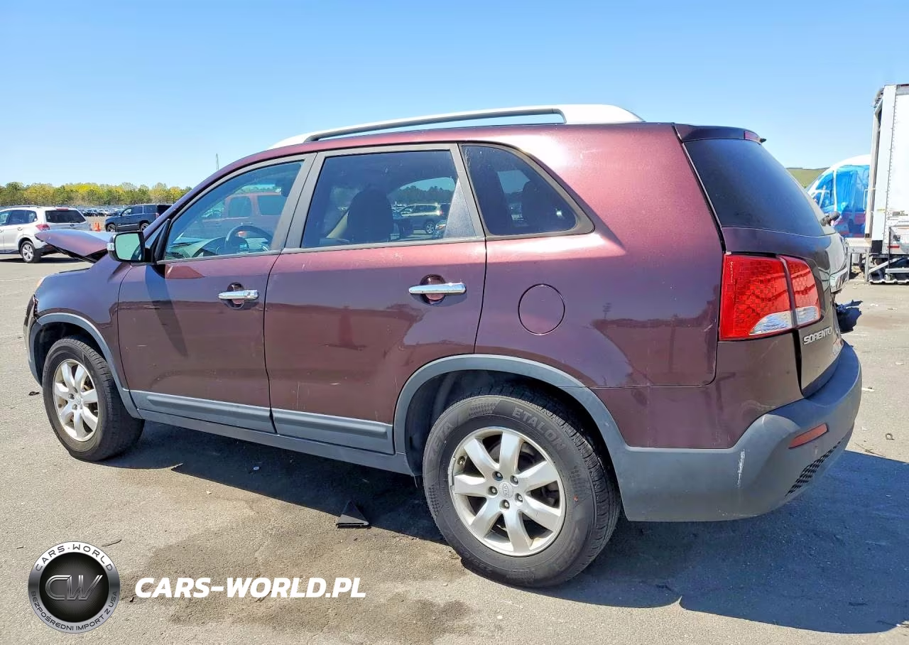 2011 Kia Sorento Lx VIN:5XYKT4A14BG031912 - 2