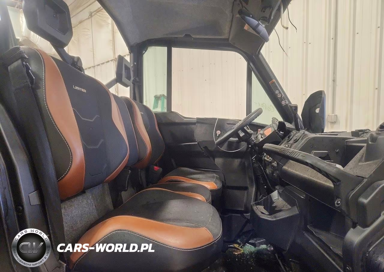 2023 Can-Am Defender Utility Vehicle VIN:3JBUVAX49PK004829 - 5