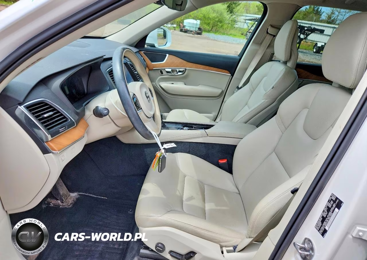 2022 Volvo Xc90 T6 Momentum VIN:YV4A22PK5N1818064 - 7