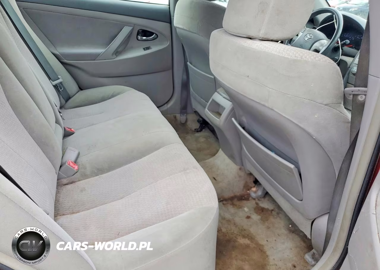 2010 Toyota Camry Le VIN:4T1BF3EK3AU026584 - 10