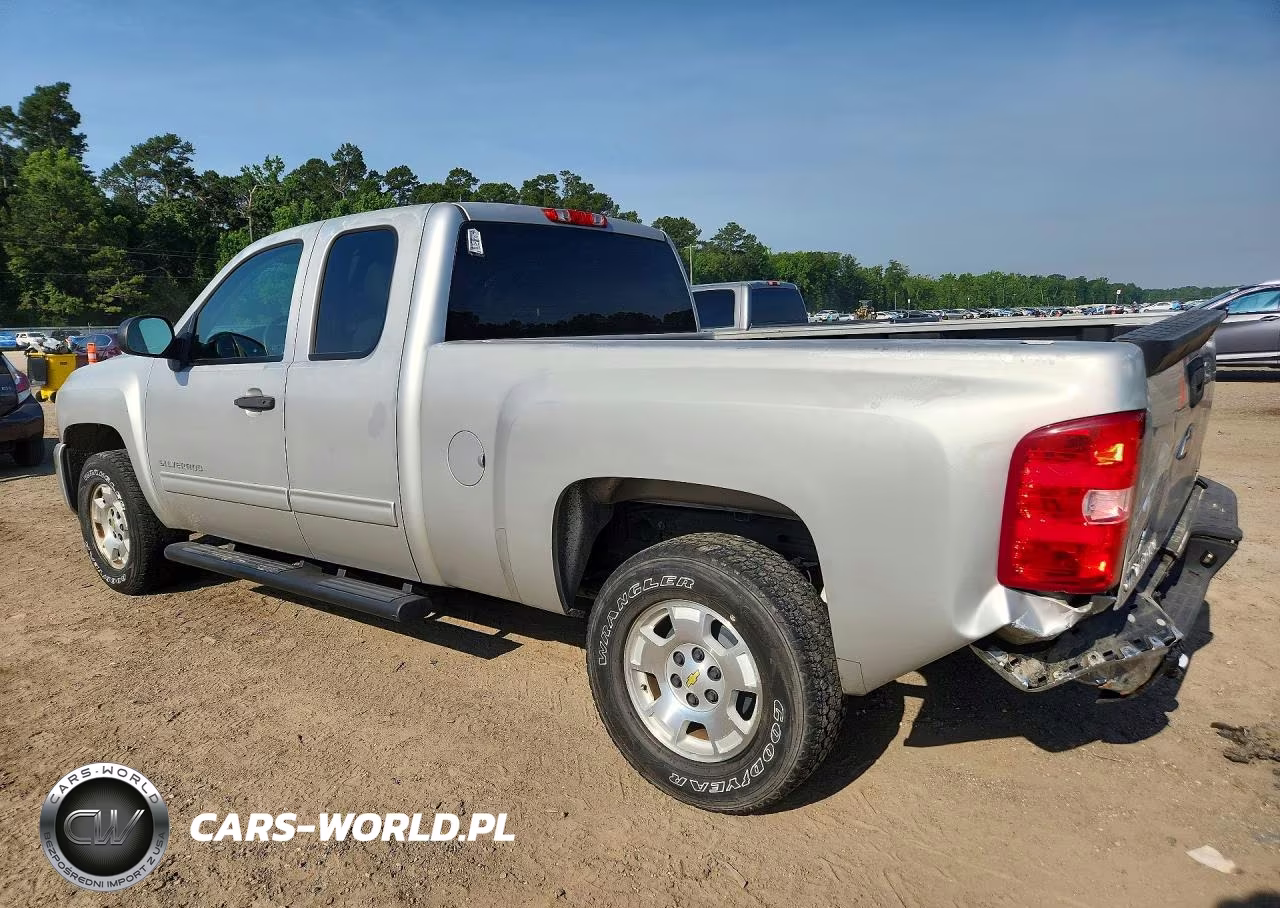2011 Chevrolet Silverado C1500 Lt VIN:1GCRCSE04BZ428204 - 2