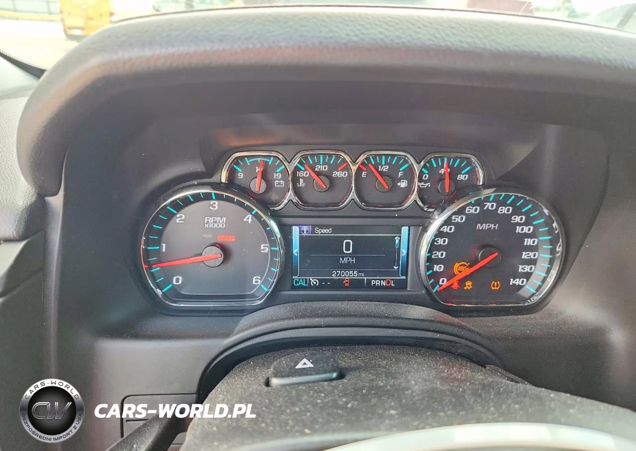 2017 Chevrolet Tahoe C1500 Lt VIN:1GNSCBKC5HR186636 - 9