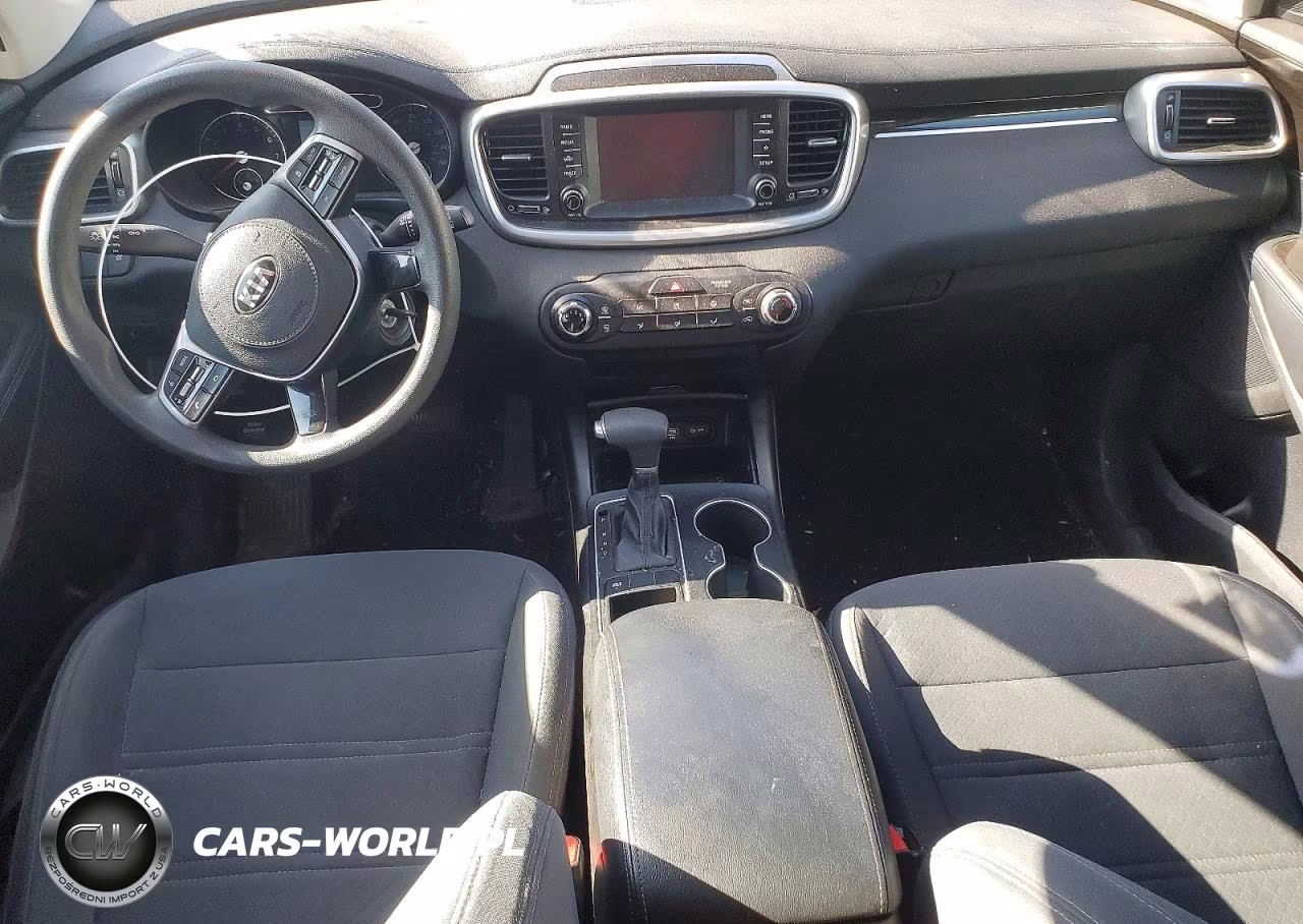 2019 Kia Sorento Lx VIN:5XYPG4A31KG507240 - 8