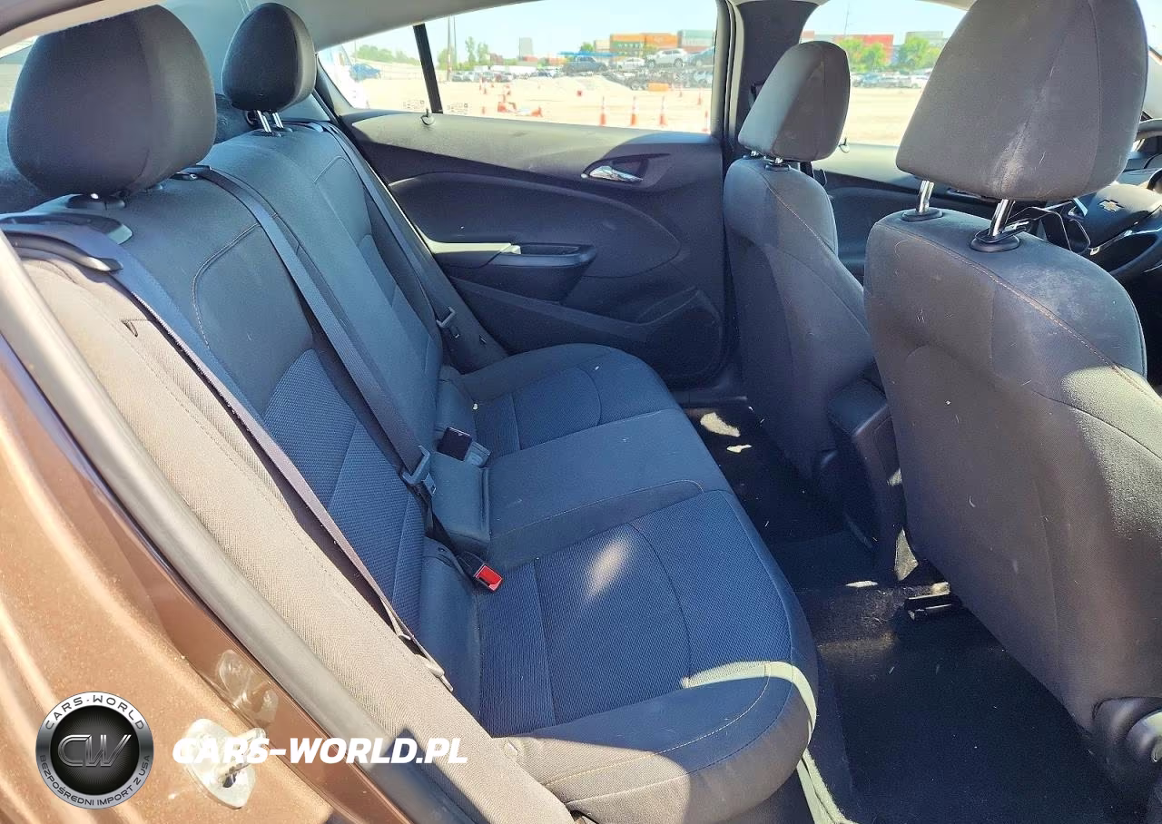 2019 Chevrolet Cruze Ls VIN:1G1BC5SM8K7118569 - 10
