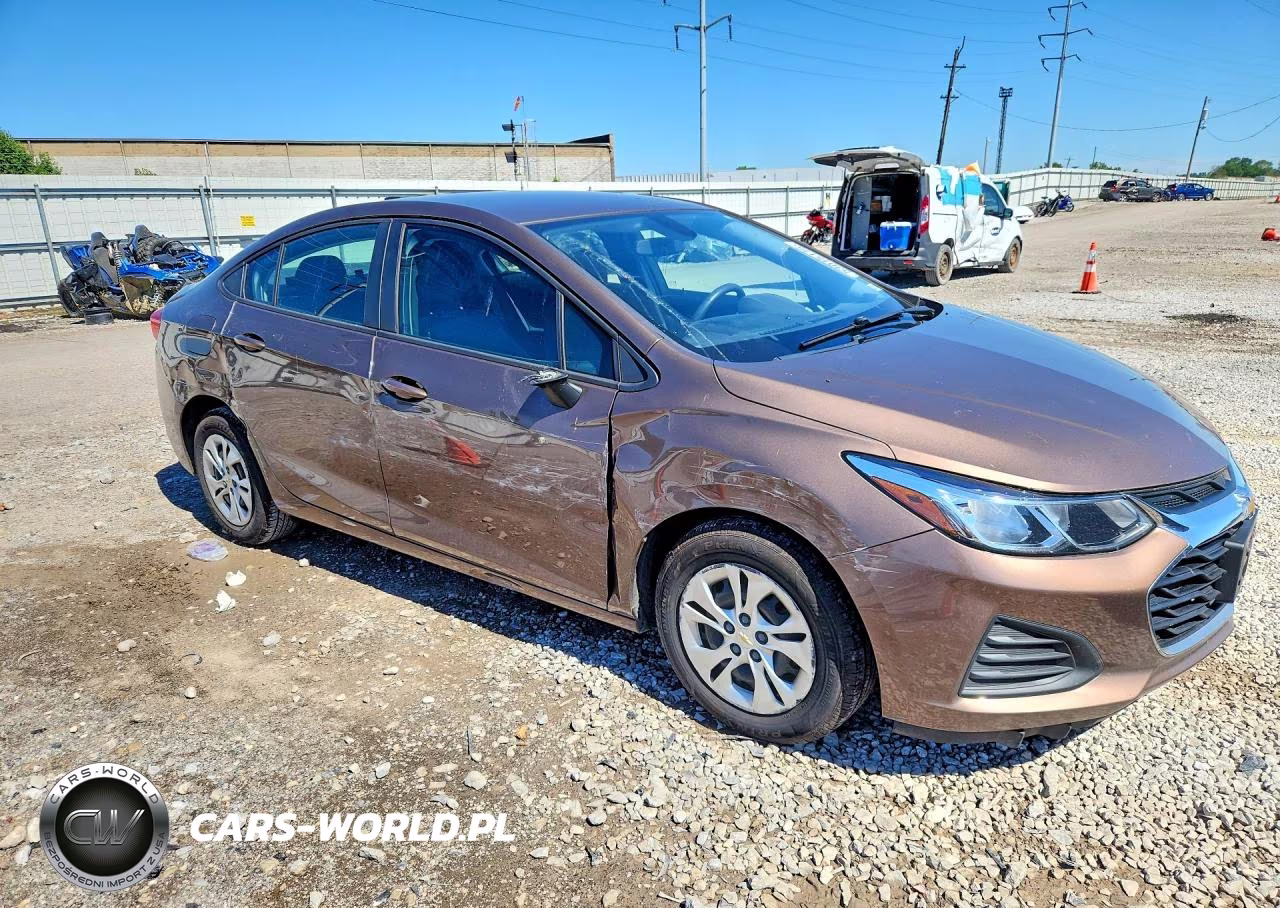 2019 Chevrolet Cruze Ls VIN:1G1BC5SM8K7118569 - 4