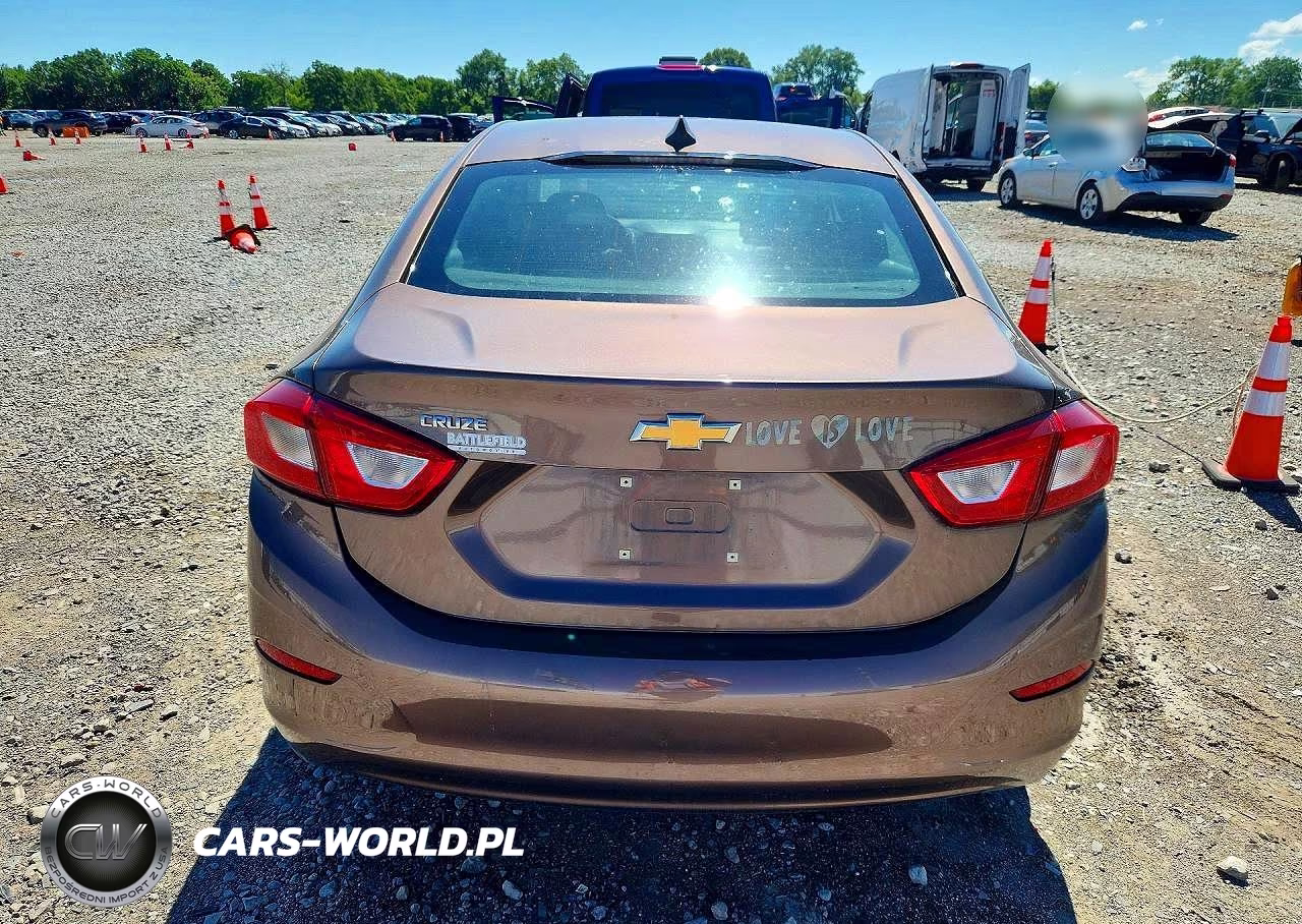 2019 Chevrolet Cruze Ls VIN:1G1BC5SM8K7118569 - 6