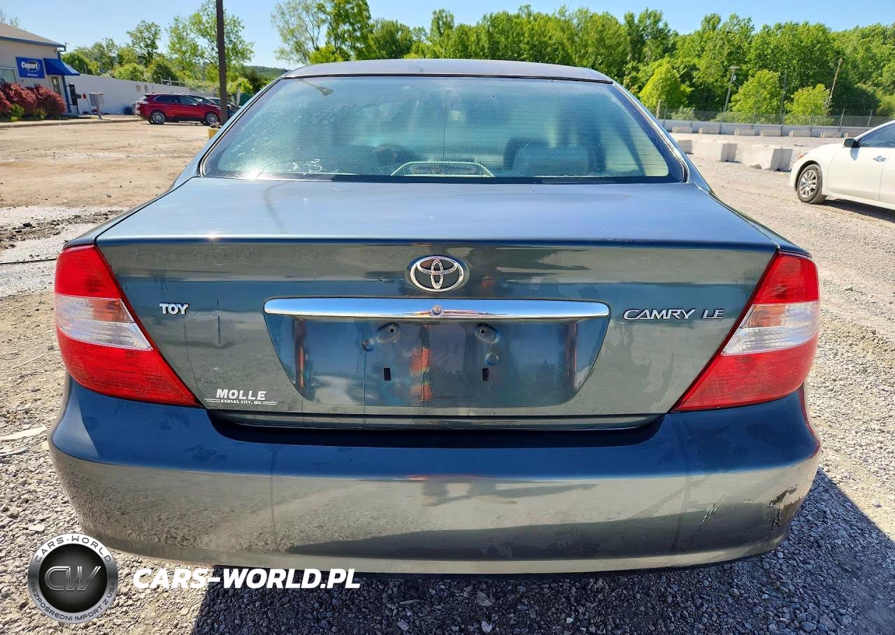 2002 Toyota Camry Le VIN:4T1BE32K52U608517 - 6