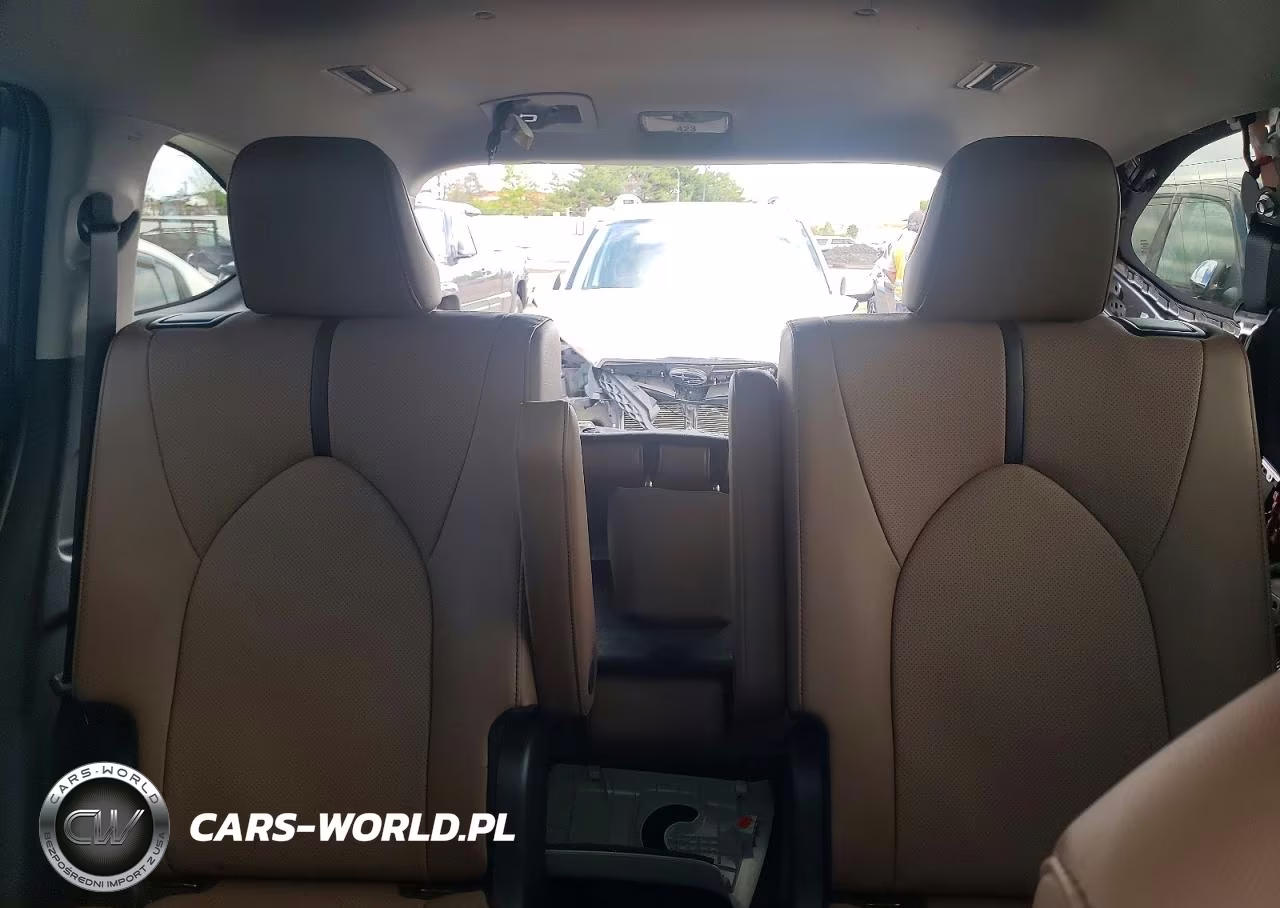2025 Toyota Highlander Hybrid Limited 25Th Edition VIN:5TDKBRCH0SS658166 - 10