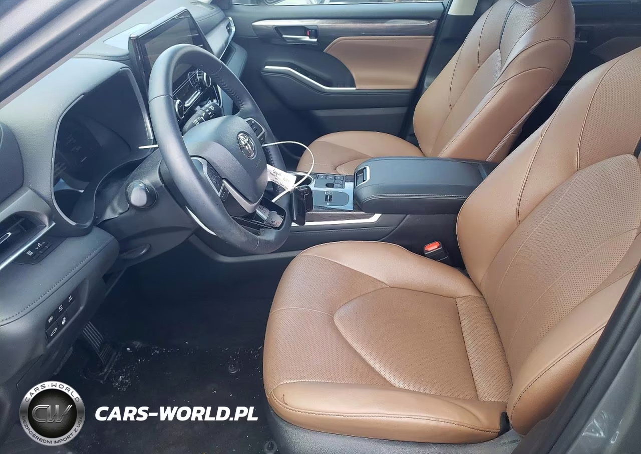 2025 Toyota Highlander Hybrid Limited 25Th Edition VIN:5TDKBRCH0SS658166 - 7