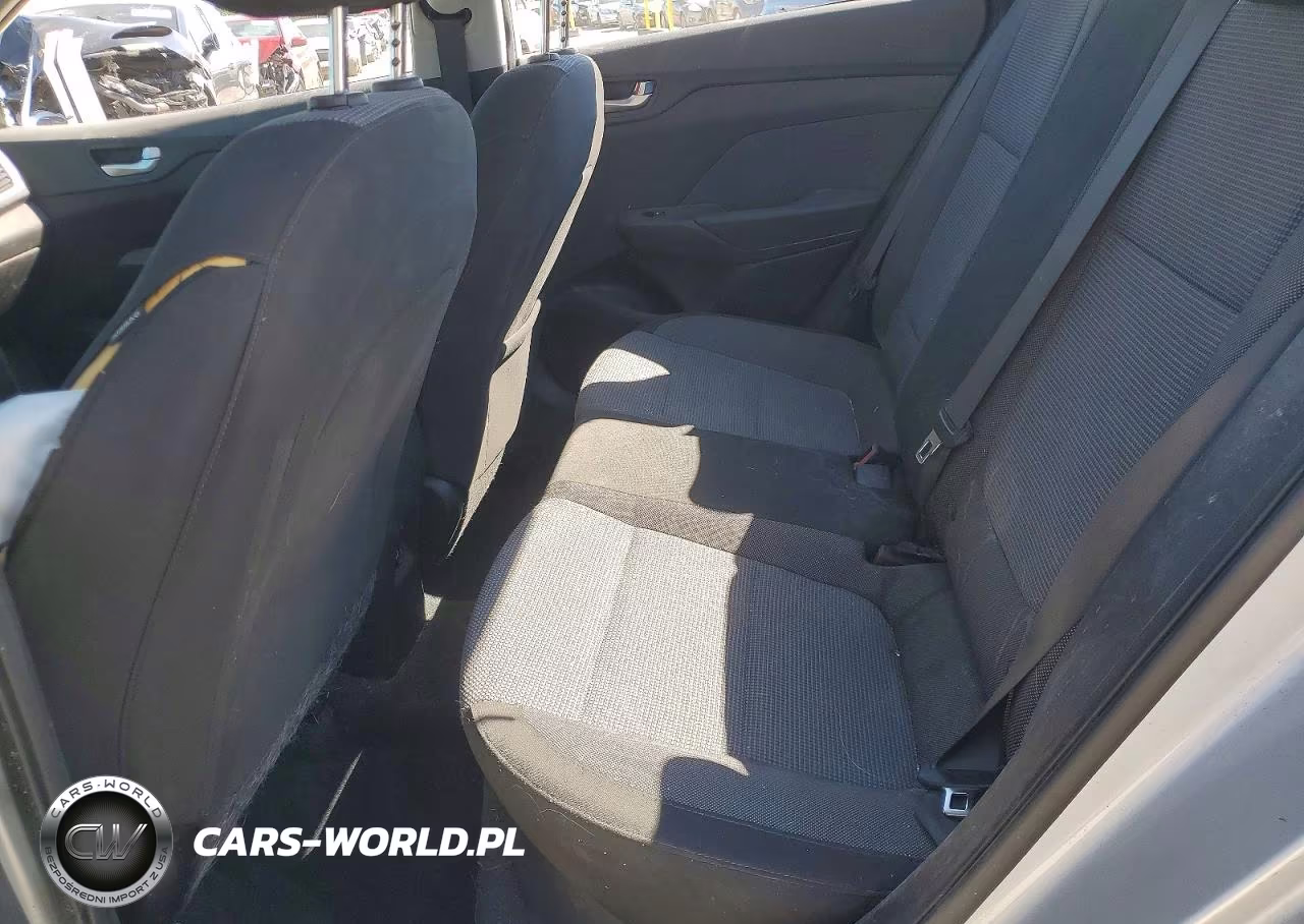 2019 Hyundai Accent Limited VIN:3KPC34A39KE057702 - 10