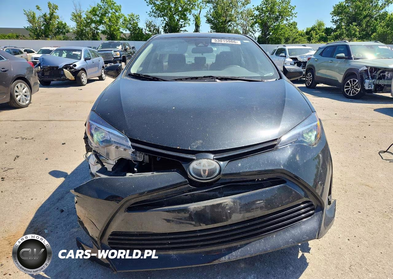 2017 Toyota Corolla Le VIN:2T1BURHE4HC767160 - 5