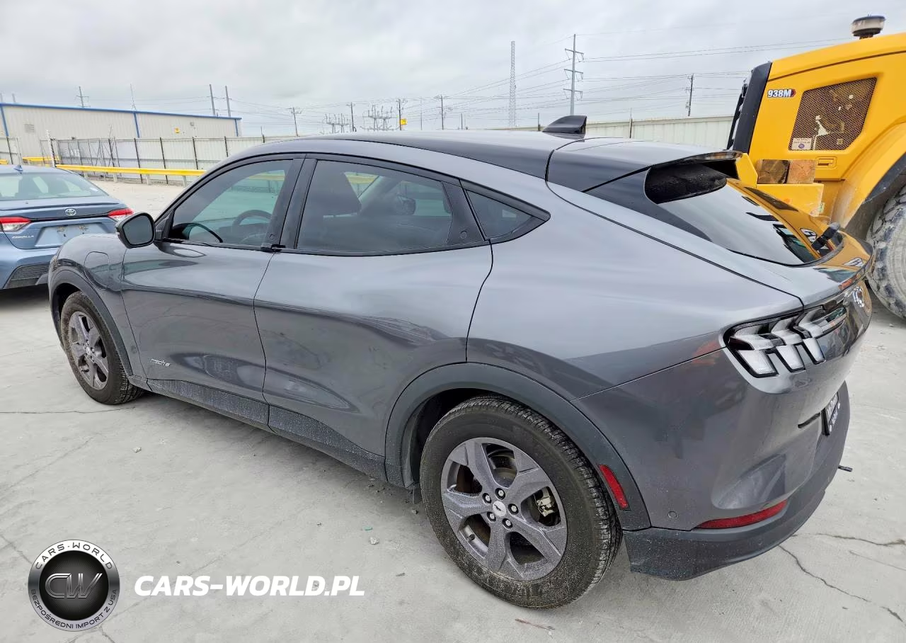 2023 Ford Mustang Mach-E Select VIN:3FMTK1R43PMA66841 - 2