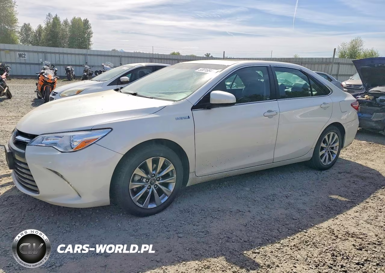 2017 Toyota Camry Hybrid Xle – zdjęcie 1 z 13