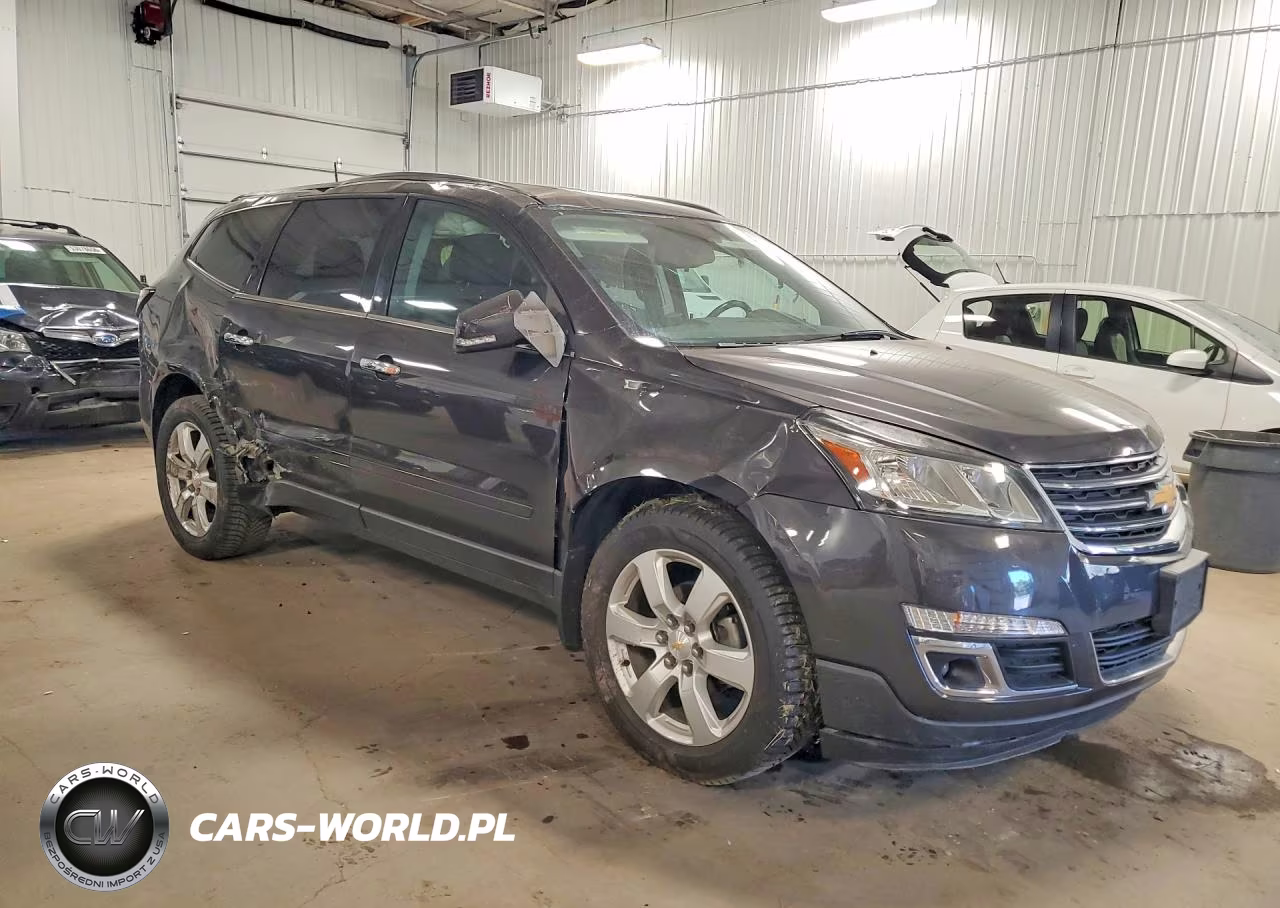 2017 Chevrolet Traverse Lt VIN:1GNKVGKD2HJ160185 - 4