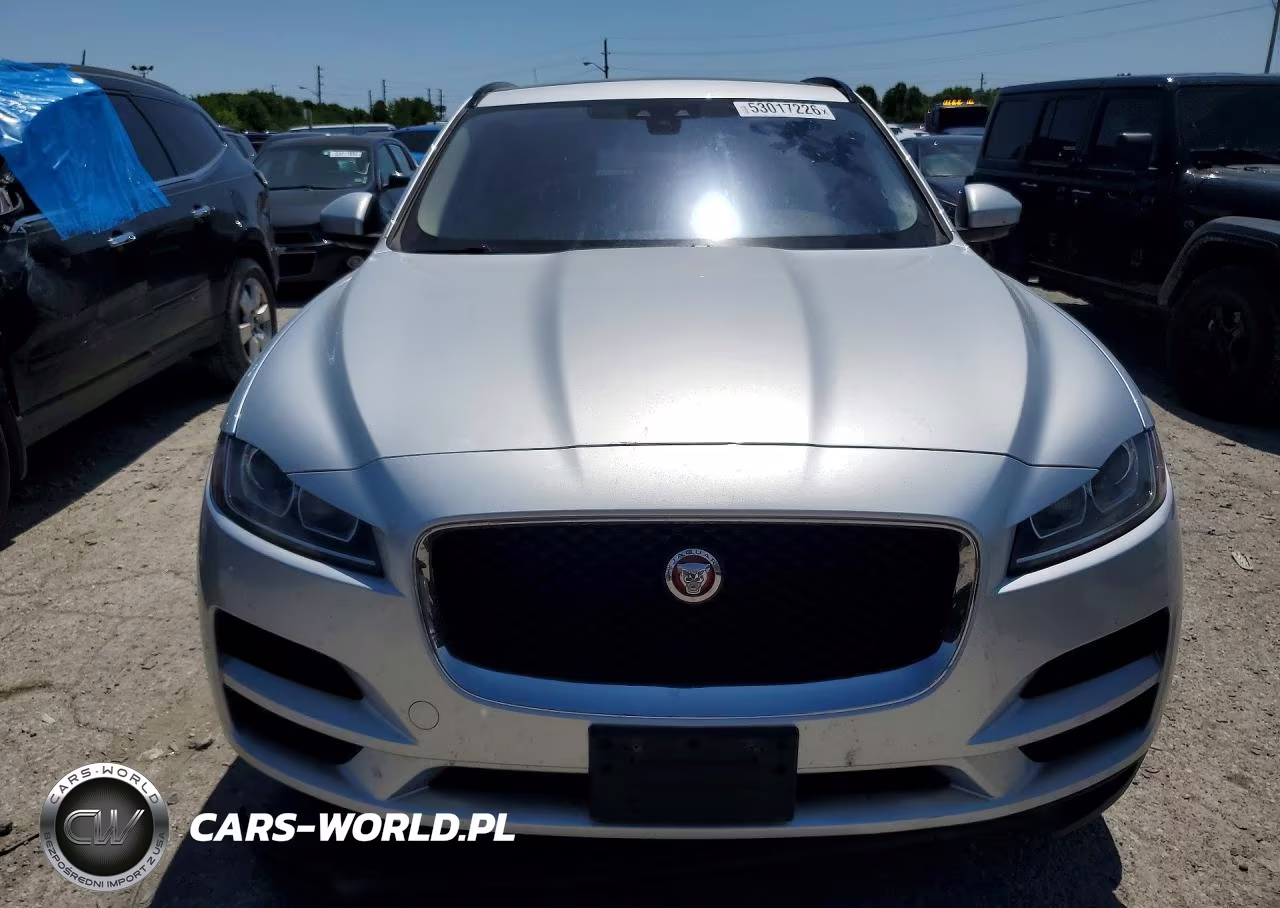 2017 Jaguar F-Pace Premium VIN:SADCJ2BN3HA491513 - 5
