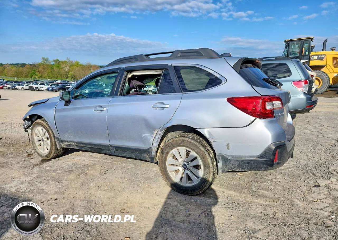 2019 Subaru Outback 2.5I Premium VIN:4S4BSAFC4K3295885 - 2