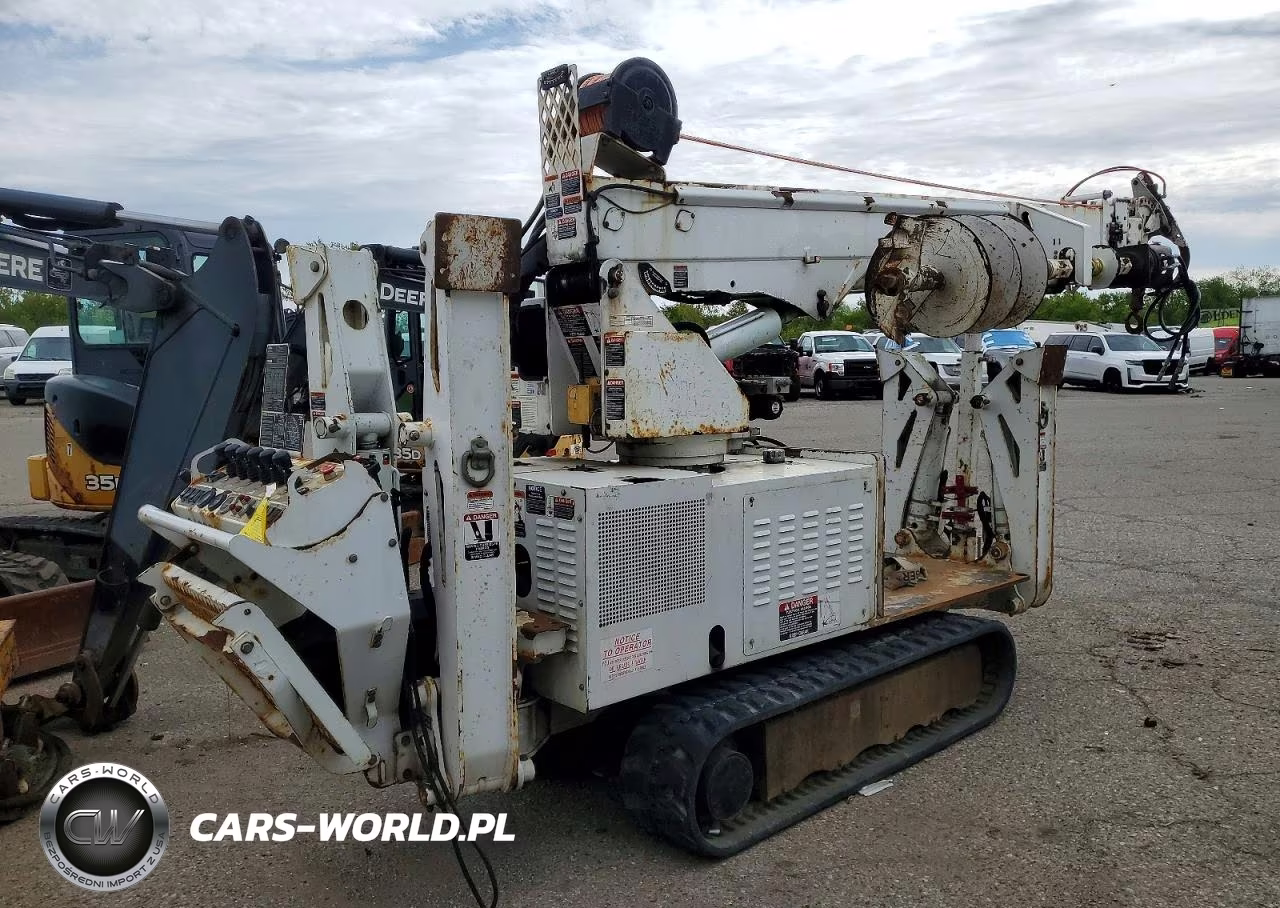 2010 Misc Altec VIN:0909ET0124 - 2