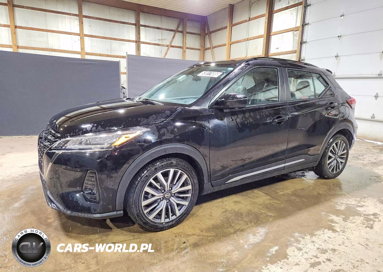 2021 Nissan Kicks Sr