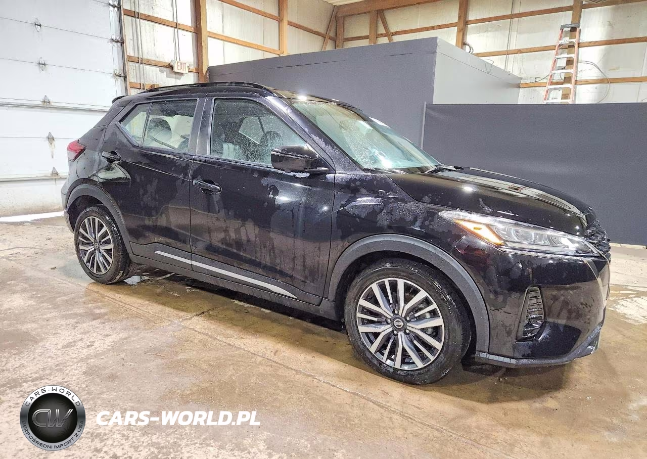 2021 Nissan Kicks Sr VIN:3N1CP5DV5ML524722 - 4