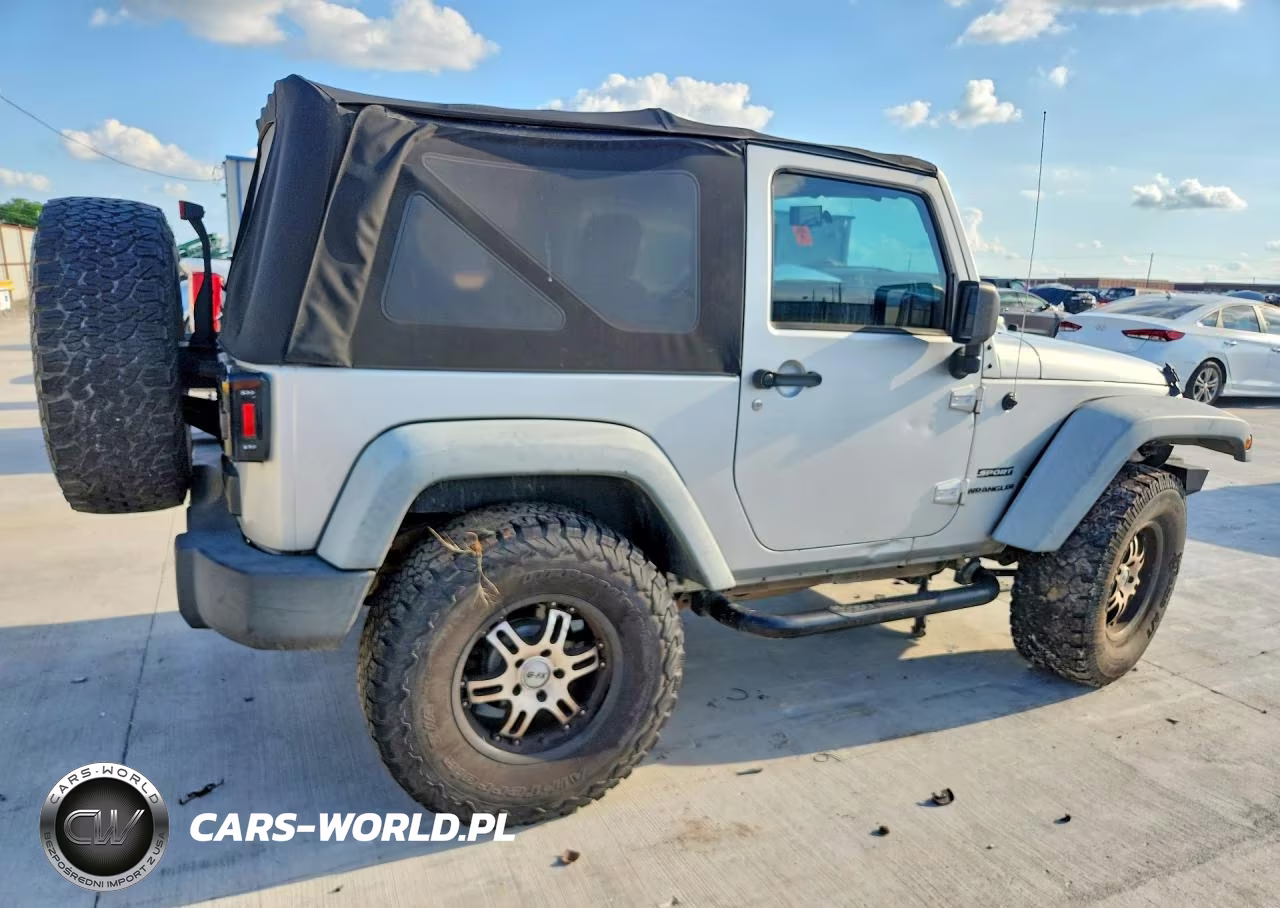2012 Jeep Wrangler Sport VIN:1C4GJWAG9CL143851 - 3