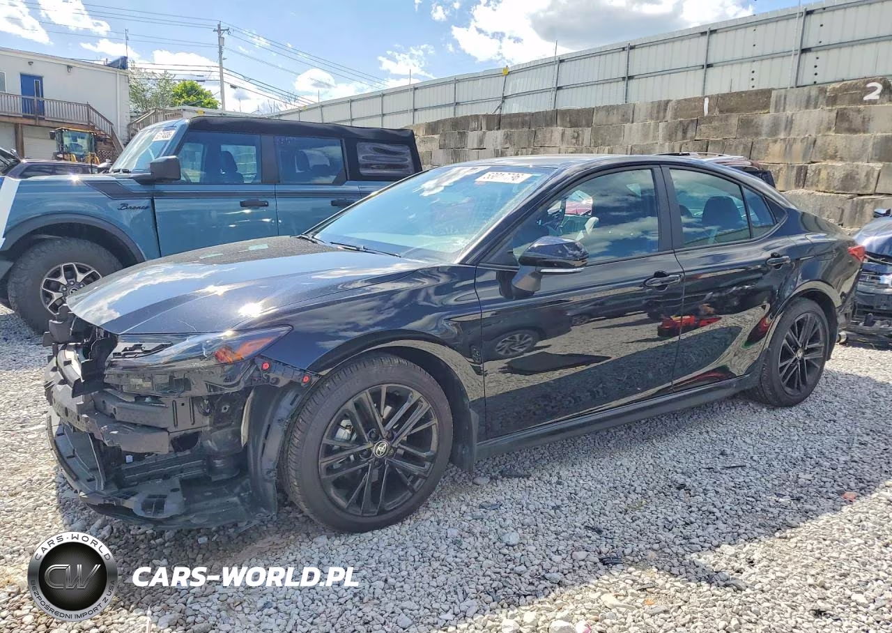 2025 Toyota Camry Se – zdjęcie 1 z 13