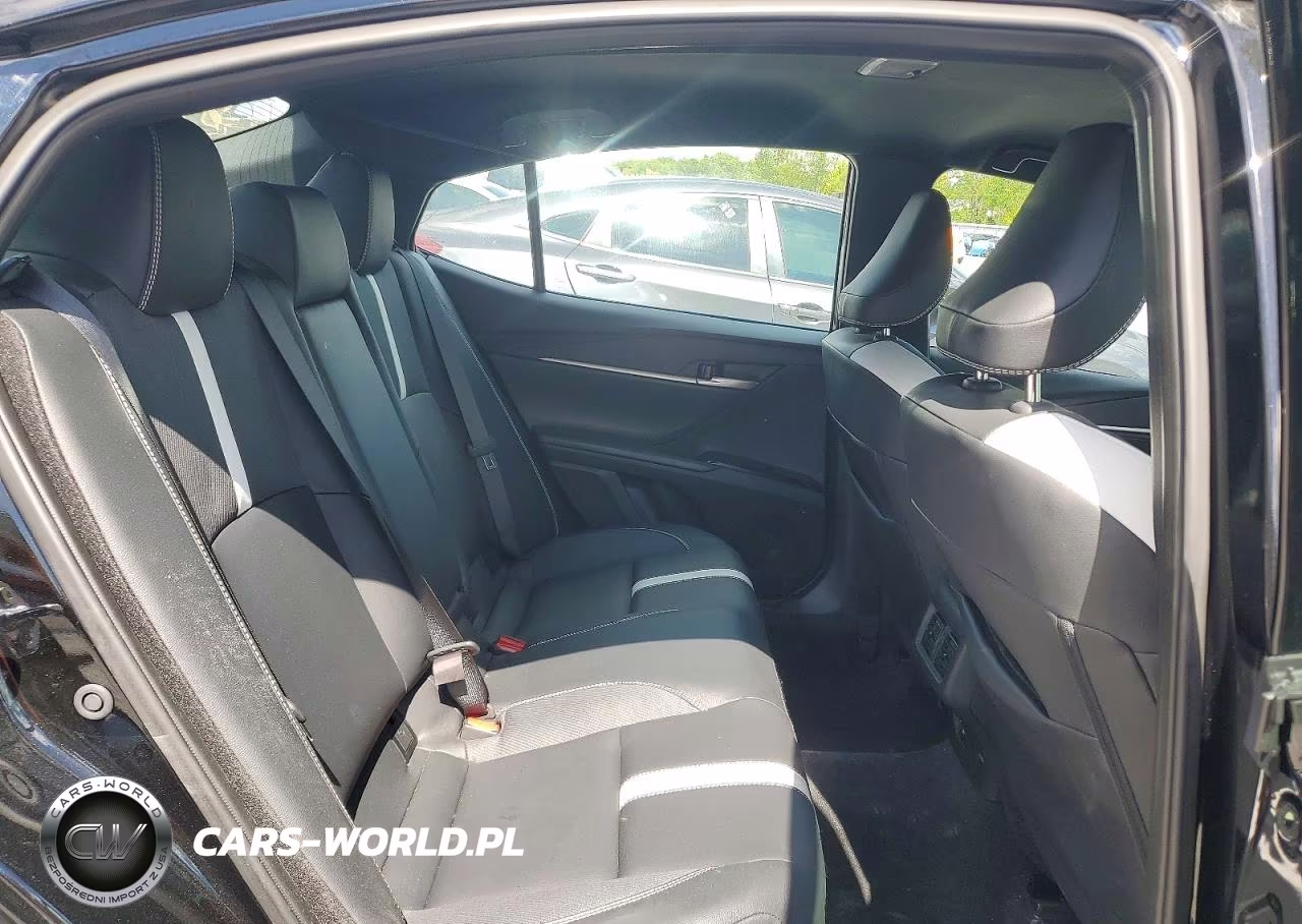 2025 Toyota Camry Se VIN:4T1DAACK9SU575884 - 10