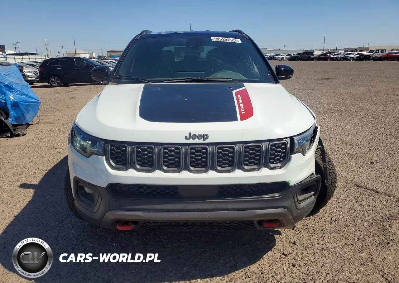 2026 Jeep Compass Trailhawk VIN:3C4NJDDN1TT177163 - 5