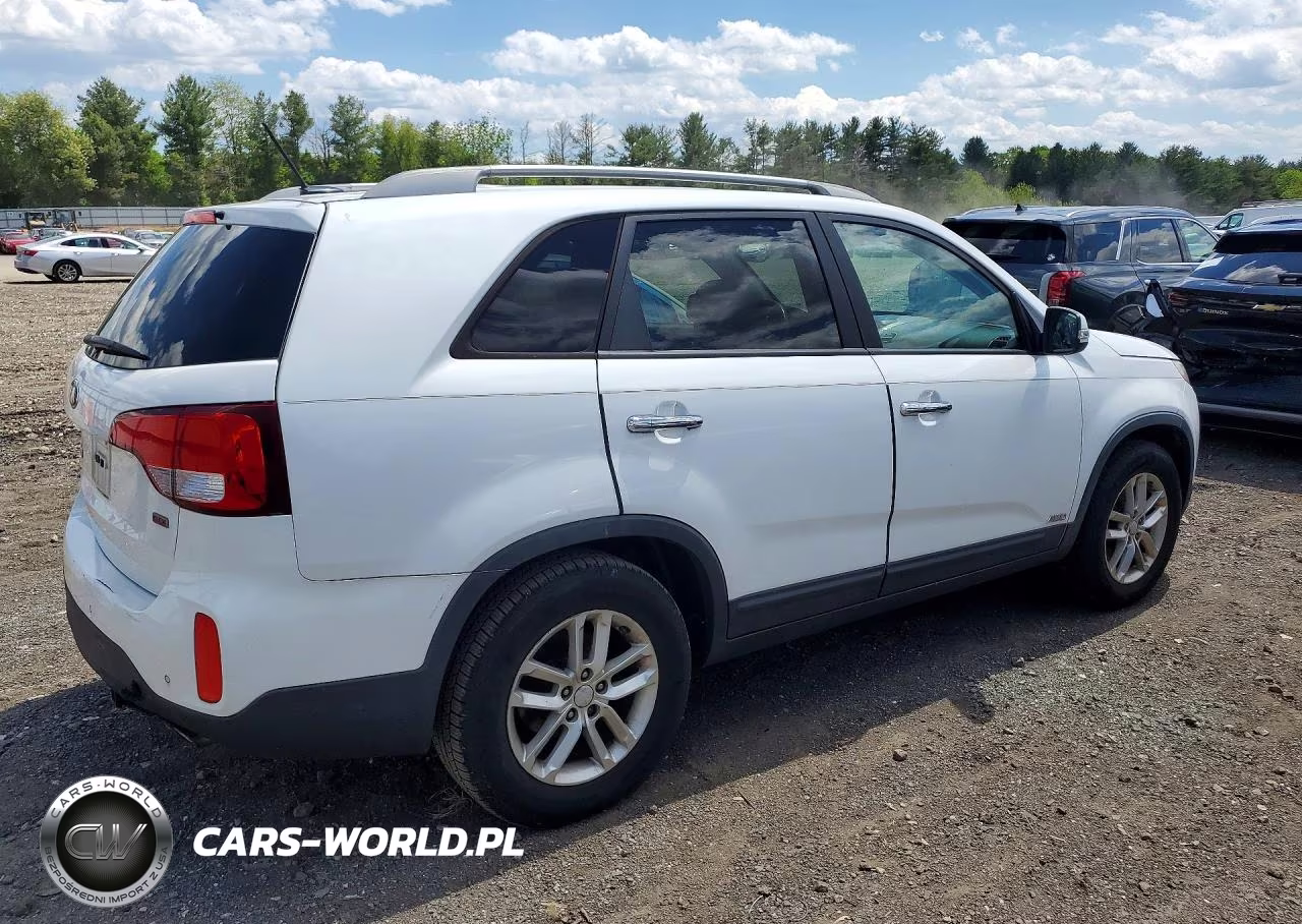 2015 Kia Sorento Lx VIN:5XYKTCA62FG616368 - 3