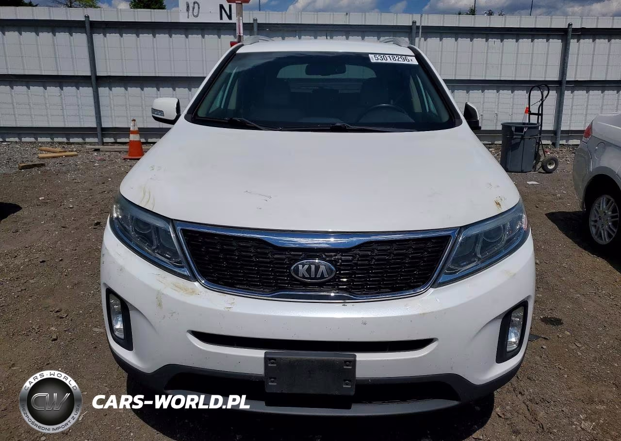 2015 Kia Sorento Lx VIN:5XYKTCA62FG616368 - 5
