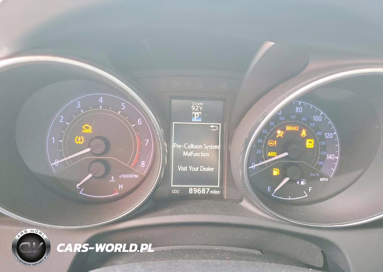 2018 Toyota Corolla Im Base VIN:JTNKARJE3JJ561918 - 9