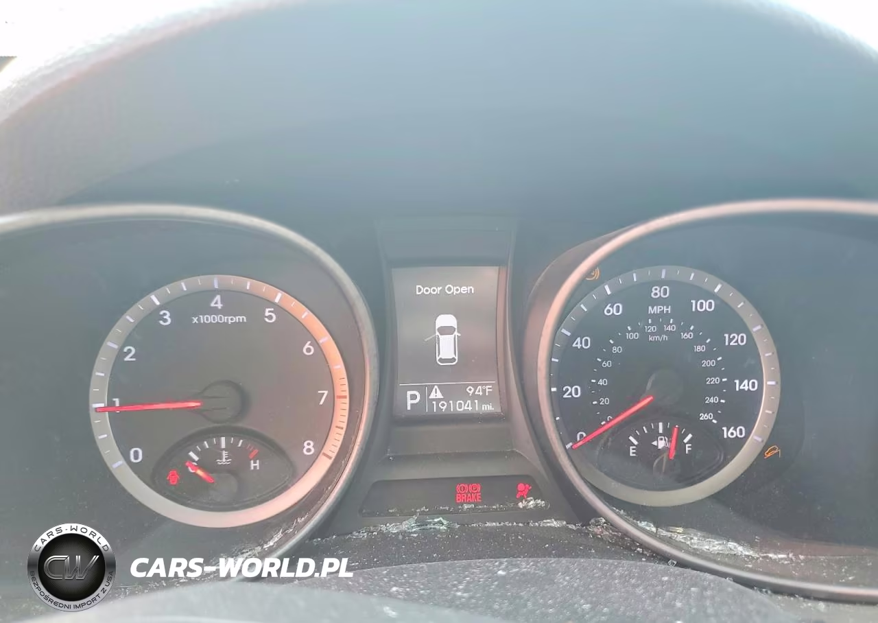 2015 Hyundai Santa Fe Sport 2.4L VIN:5XYZT3LB8FG301020 - 9